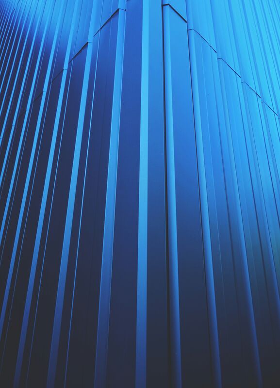 Angled corner view of blue server case